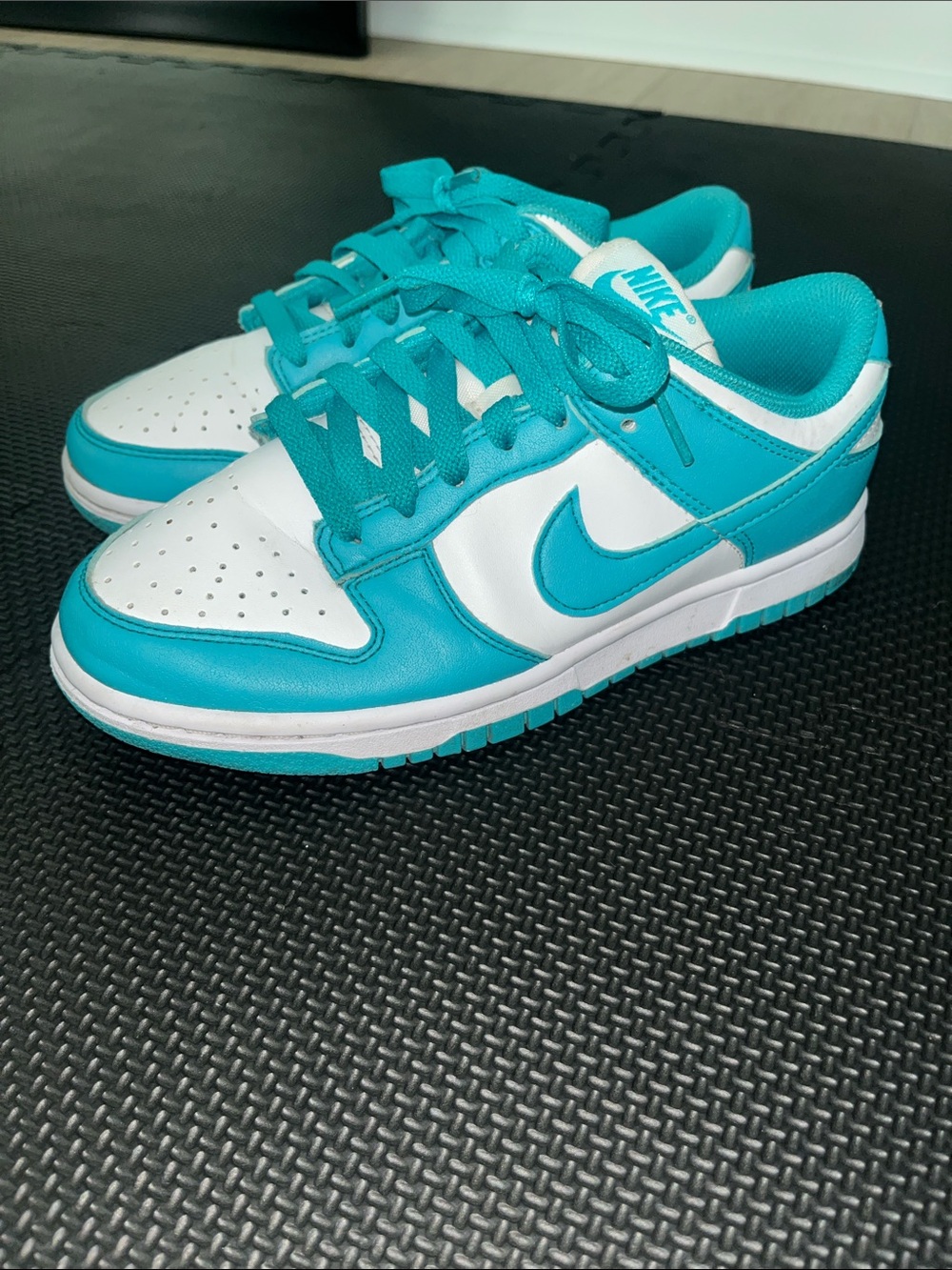 Nike Teal and White Dunks - Picture 5 of 6